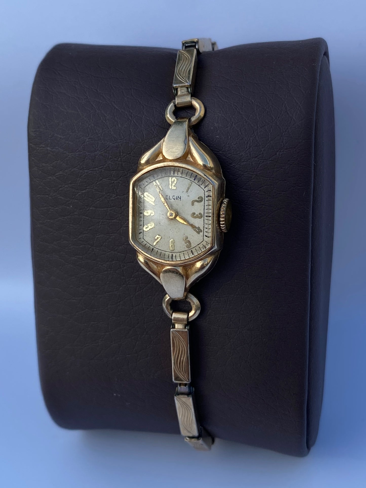 Elgin Women's Manual Wind